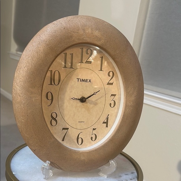Timex Brown Wall Clock - Picture 7 of 8